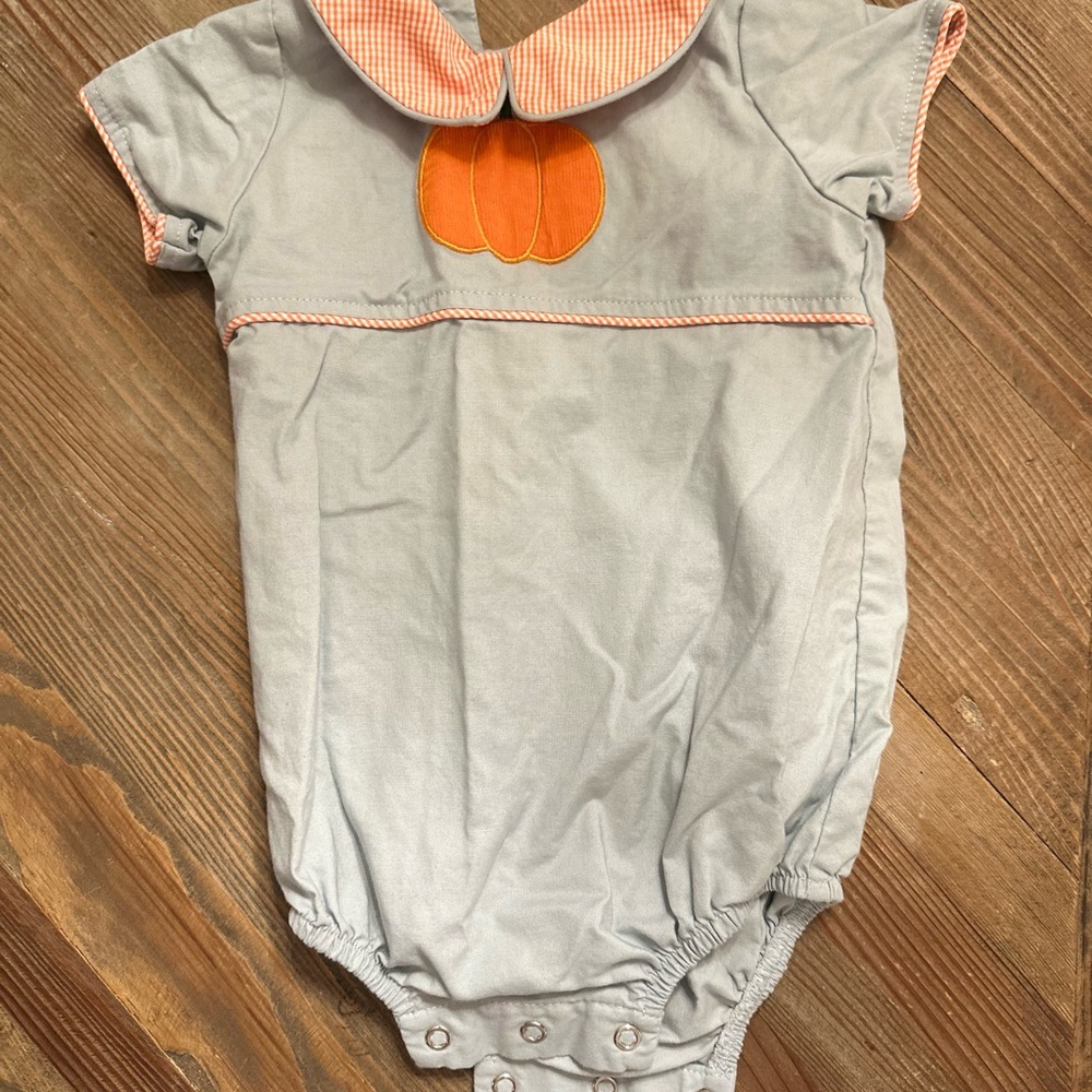 Light blue pumpkin Baby bubble